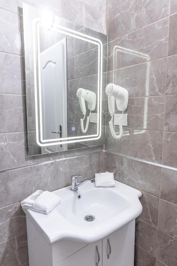 Apart-Hotel Prestige Ούλτσιν Εξωτερικό φωτογραφία